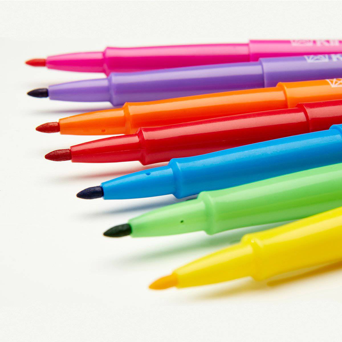 Paper Mate Flair Markers: 24 Felt Tip Pens Pack